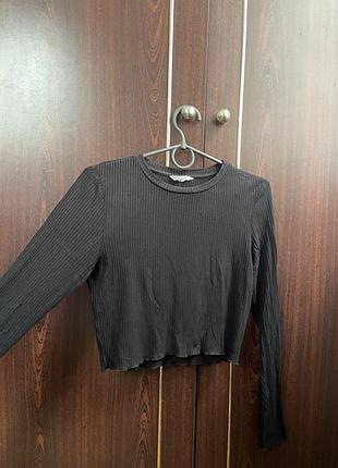 Топ з рукавами