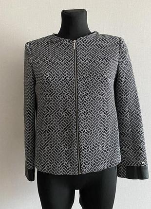 Жакет на блискавці