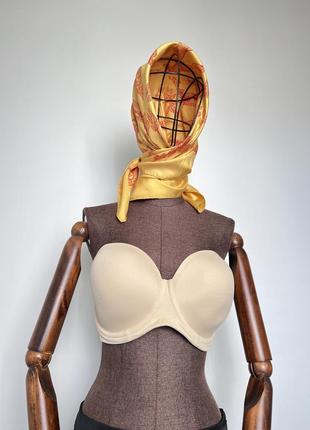 Бюстгальтер