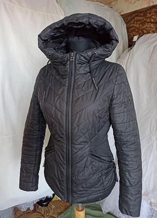 Черная курточка деми 44р