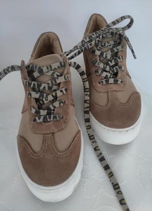Кеди clarks
