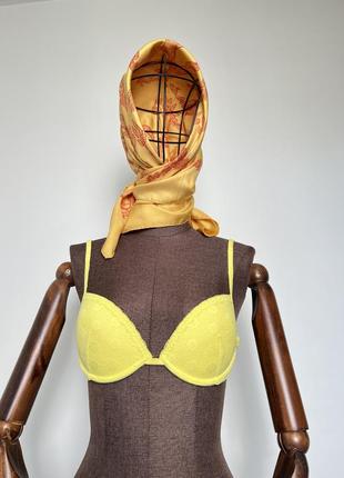 Бюстгальтер