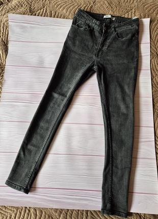 Мужские зауженные джинсы zara
