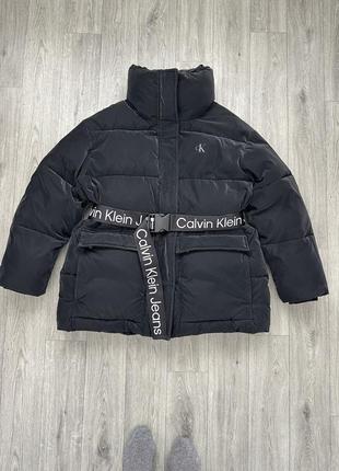 Зимова куртка calvin klein