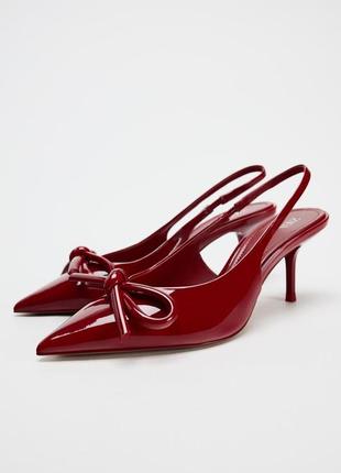 Шикарные лаковые лодочки zara размер 39