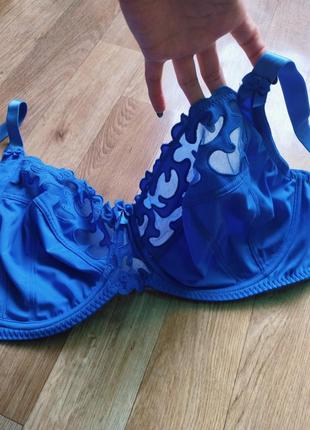 Непревзойденный бюстгальтер с кружевом на роскошные формы pretty secrets