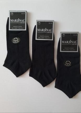 6 пар шкарпетки чоловічі "marjinal" хб. 40-45р. чорні. короткі. демісезонні.туреччина.
шкарпетки чоловічі демісезонні "marjinal".