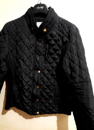 Весняна трендова куртка