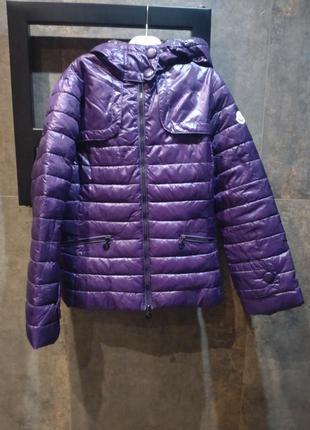 Женский пуховик/куртка moncler с капюшоном