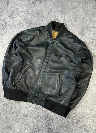 Вінтажний шкіряний бомпер м оригінал