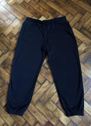 Спортивные штаны мужские черные cropp