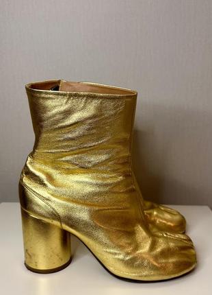 Maison martin margiela tabi leather ankle boots