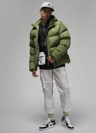 Зимова курточка короткий чоловічий пуховик nike air jordan essentials ploy puffer оригінал