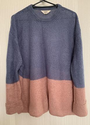 Стильный мохерный свитер