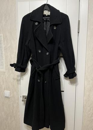 Jew outerwear пальто жіноче чорне , розмір 12 eur40, склад 60% wool 20% polyamide 20% cashmere lining: 100% acetate
