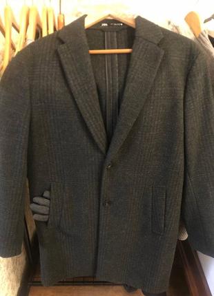 Zara пальто чоловіче