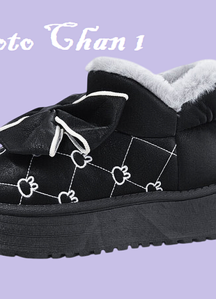 Кавайные женские черные няшки  зимние угги зайки с бантом  кожаные тапки пвх сапожки милые