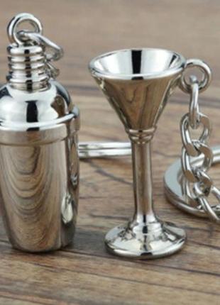 Брелок на ключе для двоих