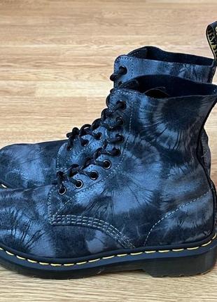 Замшеві черевики dr. martens 39 розміру в новому стані