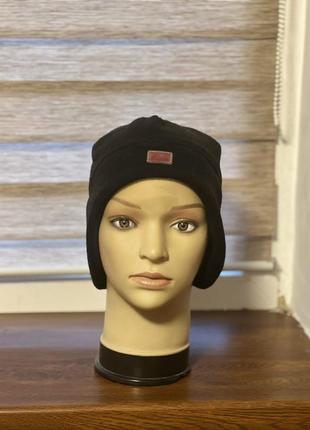 Флисовая шапка