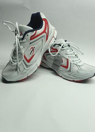 Кросівки bona