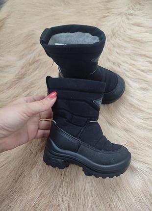 Брендовые зимние сапожки дутки kuoma