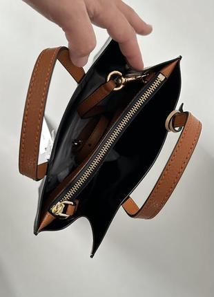 Кожаная сумка mini grind leather tote colorblock smoked almond marc jacobs6 фото