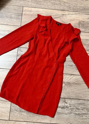 Эффектное красное платье пиджак 42 44