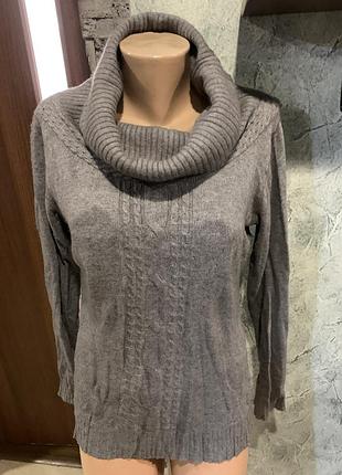 Свитер гольфик 46-48 распродажа