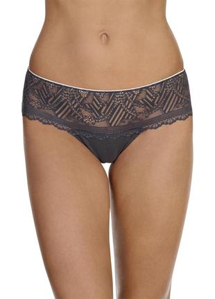 Кружевные трусы стринги beldona by triumph