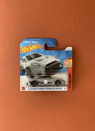Машинка хот вилс носсан nissanхар hot wheels 2024
