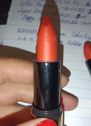 Стойкая помада powerstay, avon, оттенок power on peach.
