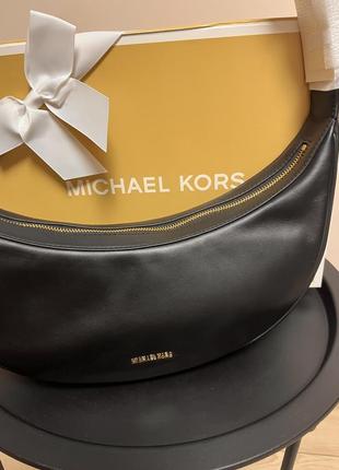 Стильная женская сумка хобо от michael kors
