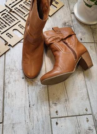 Чобітки демісезонні шкіряні