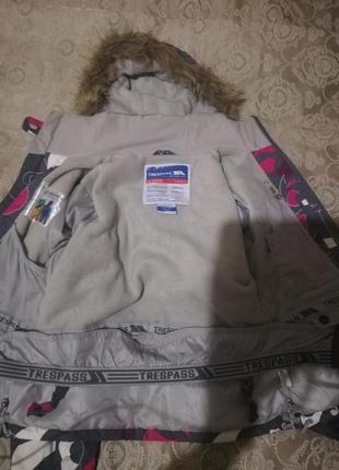 Продам пуховик. trespass. 4