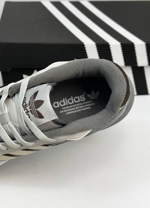 Кроссовки adidas