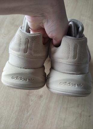 Крутые мужские кроссовки  adidas, модель  2021 года, оригинал, р.446 фото