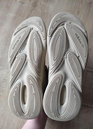 Крутые мужские кроссовки  adidas, модель  2021 года, оригинал, р.448 фото