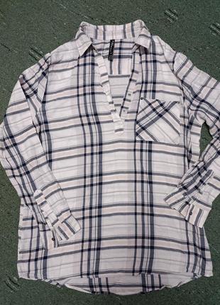 Стильная легкая рубашка в клетку