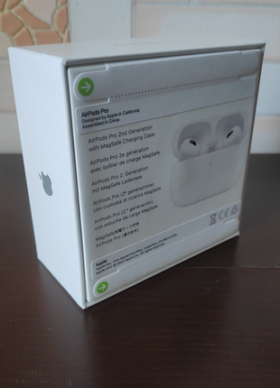 Apple airpods 2 pro бездротові наушники на usb-c magsafe with charging case