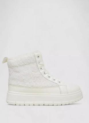 Зимові чоботи зимові ботинки на шнурівці кросівки на хутрі угги уги ботинки