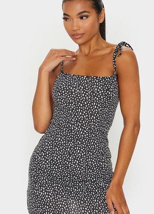 Мини платье принта далмантинец prettylittlething, u910