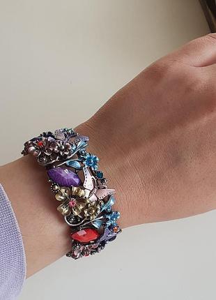 Гарний браслет з емаллю та кристалами