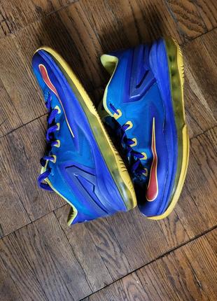 Nike lebron