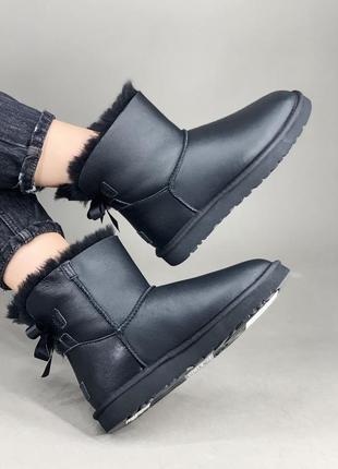 Женские чёрные угги ugg mini bailey bow  black leather