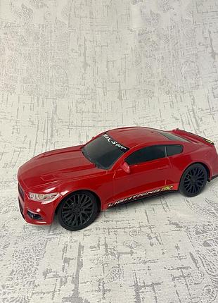 Машинка на дистанційному управлінні