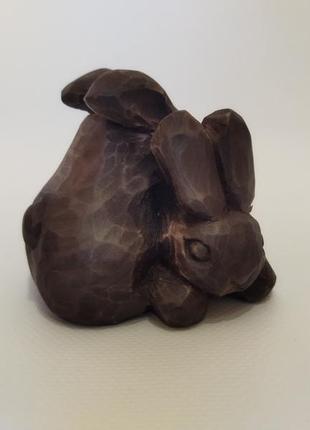 Дерев'яна статуетка двох кроликів ручної роботи