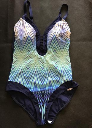 Купальник цельний