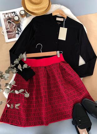 Красная плотная юбочка от дорого бренда