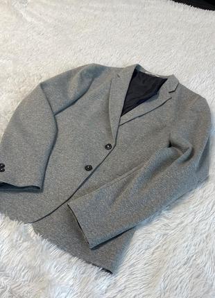 Сірий піджак оверсайз zara